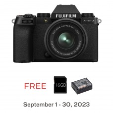 Fujifilm X-S10 with 15-45mm