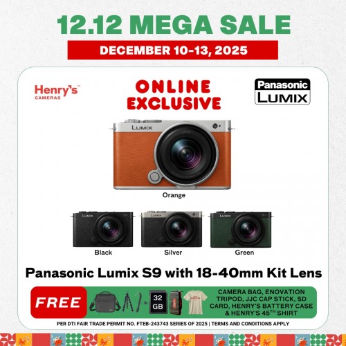 Panasonic Lumix S9 with 18-40mm Kit Lens Panasonic Lumix S9 with 18-40mm Kit Lens