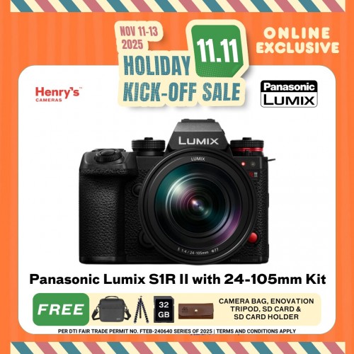 Panasonic Lumix S1R II with 24-105mm Kit