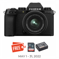 Fujifilm X-S10 with 15-45mm