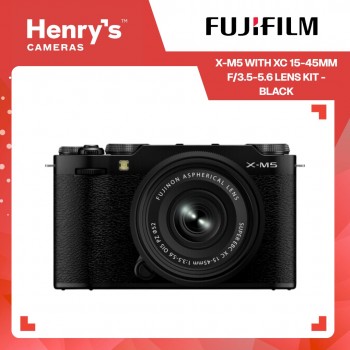 Fujifilm X-M5 with XC 15-45mm f/3.5-5.6 Lens Kit - Black