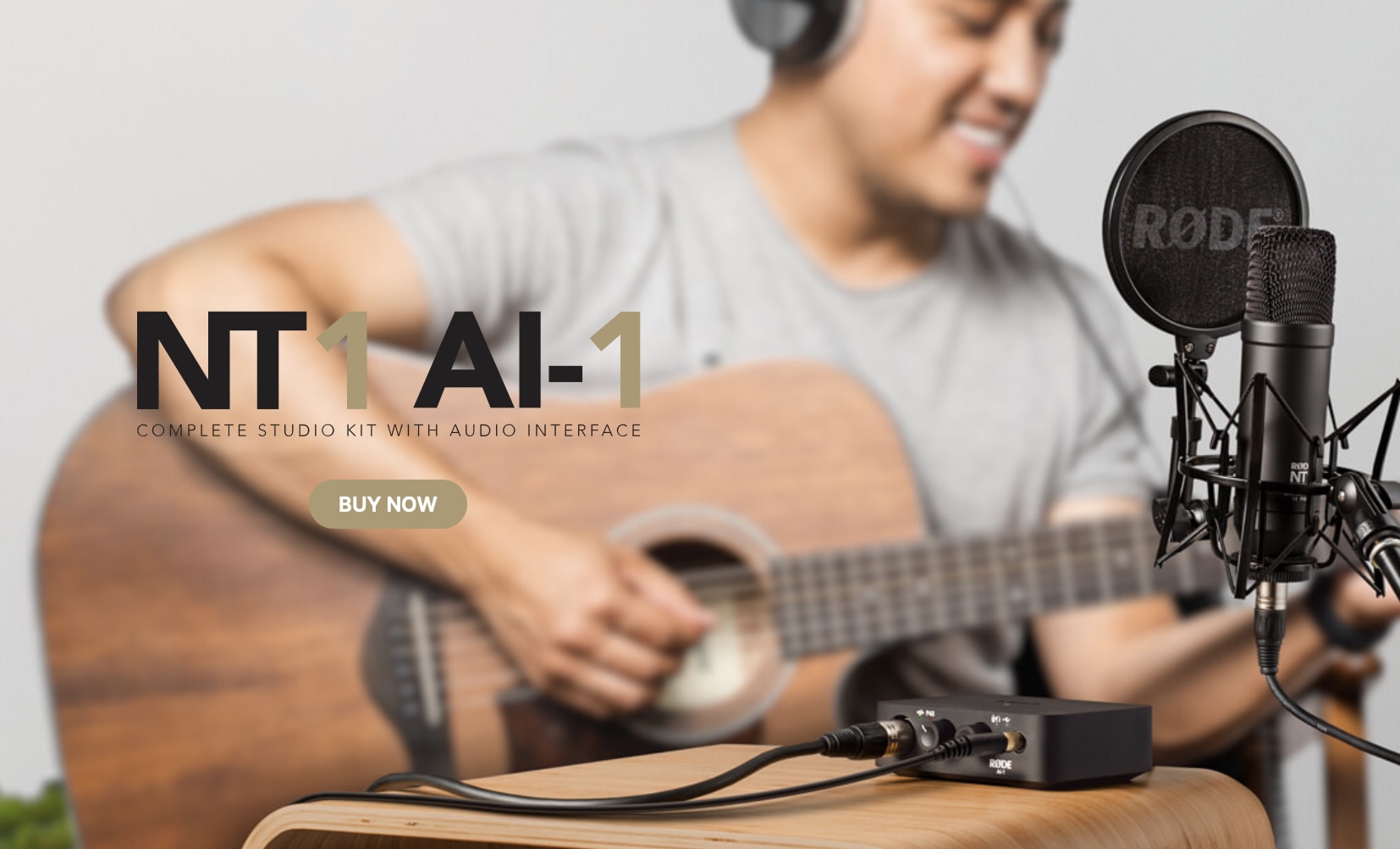 RØDE Kit de Studio Complet avec Microphone à Condensateur de Studio NT1 &  Interface Audio AI-1 pour Production Musicale, Enregistrement Vocal,  Streaming et Podcasting : : Instruments de musique et Sono